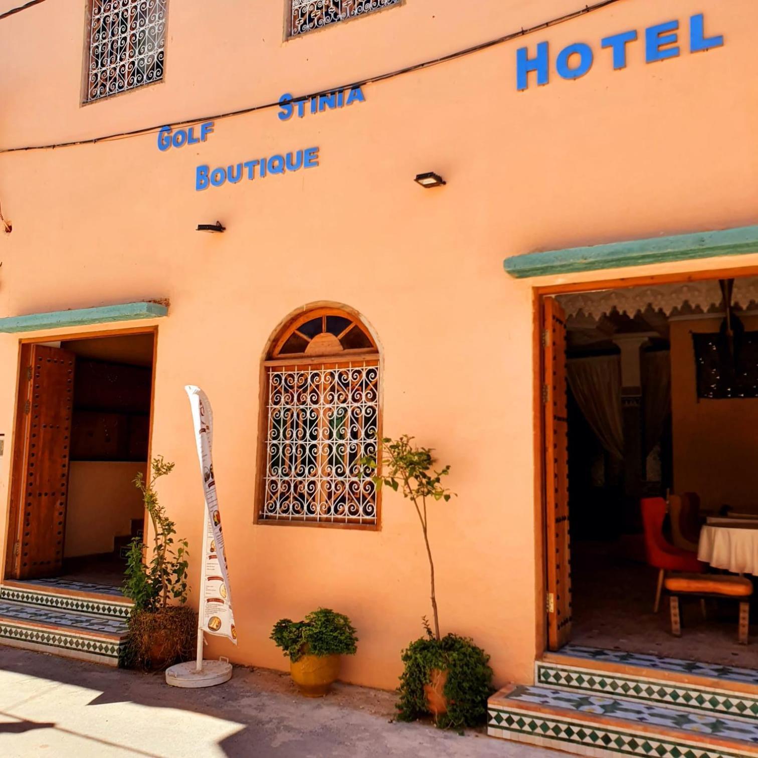 Riad Golf Stinia 2 مكناز المظهر الخارجي الصورة