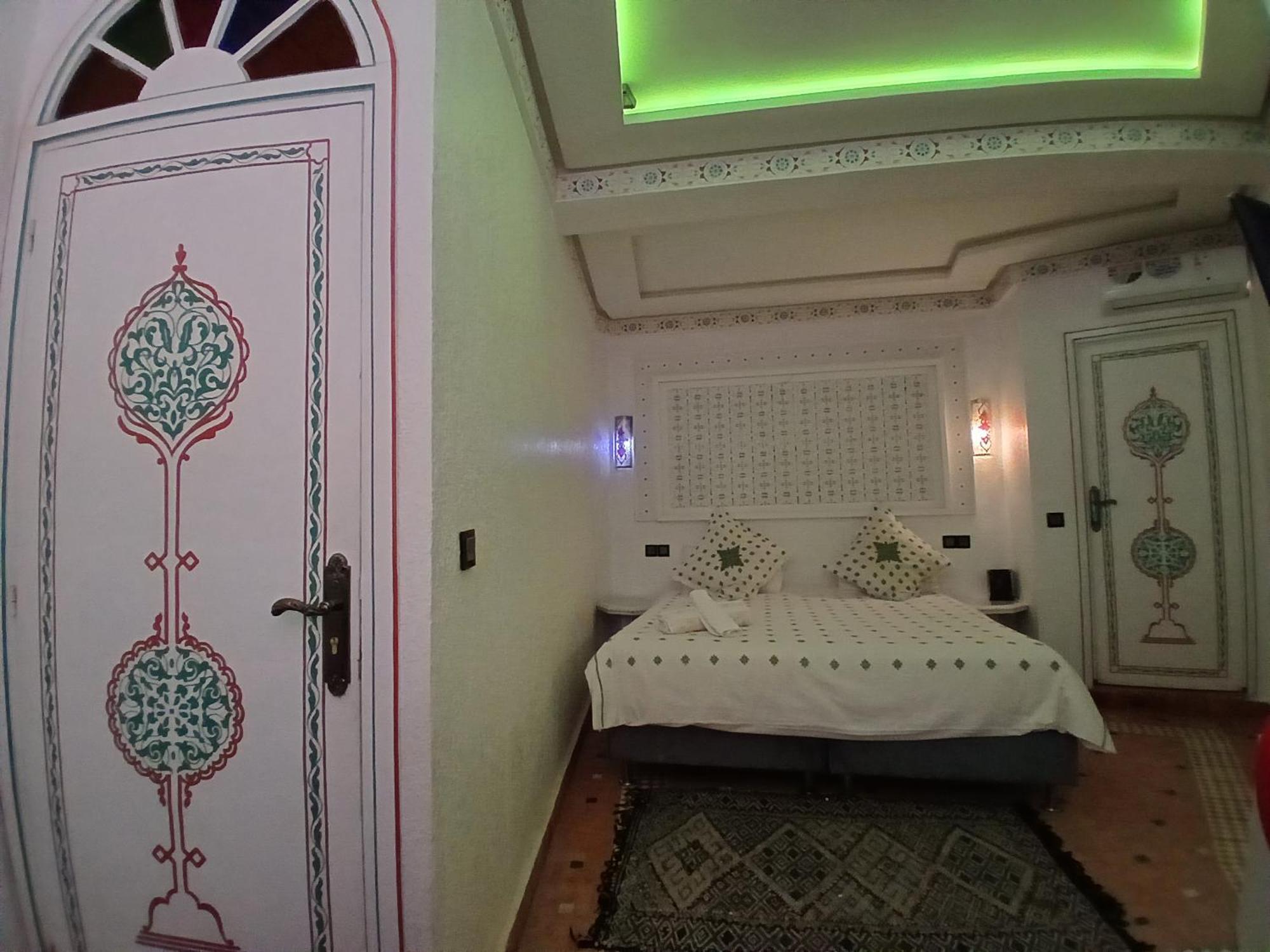 Riad Golf Stinia 2 مكناز المظهر الخارجي الصورة
